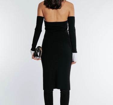 Vestido Negro con Mangas