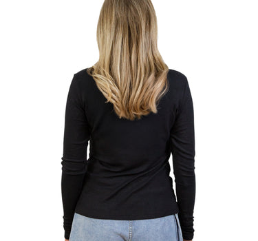 Blusa de Punto con Aplicacíon de Pedrería