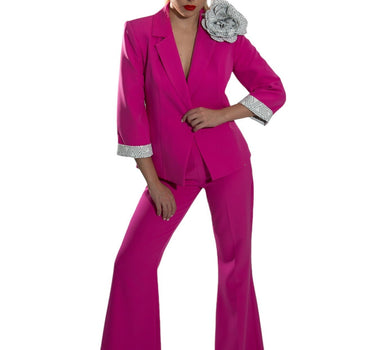 Traje Manga 3/4 con Broche de Flor