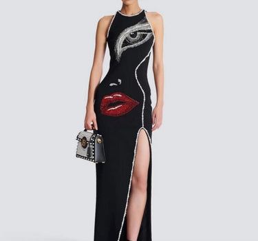 VESTIDO NEGRO CON LABIOS 💋